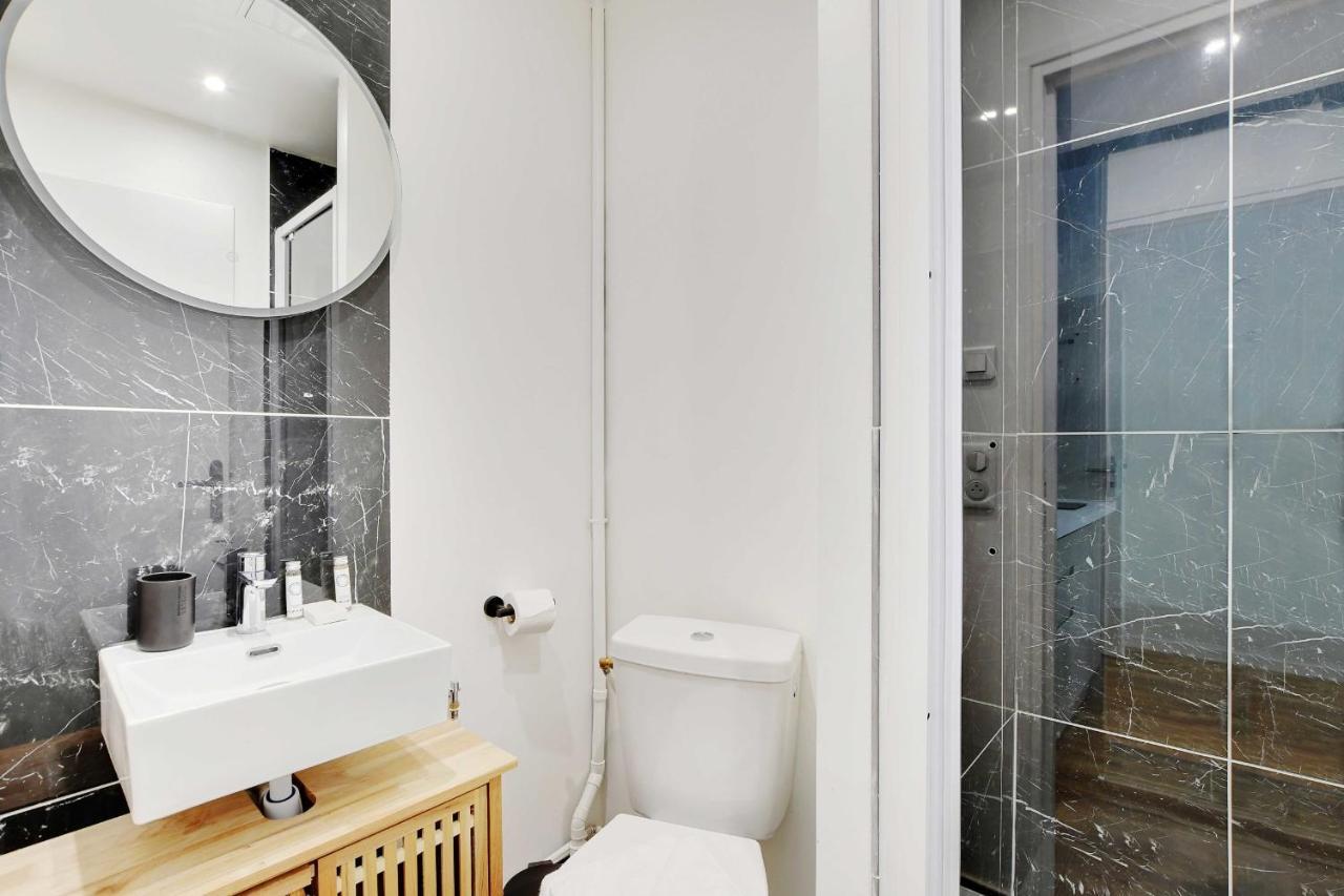 Amazing Apartment-2P-Sacre Coeur-Poissonniers-4 Paris Bagian luar foto